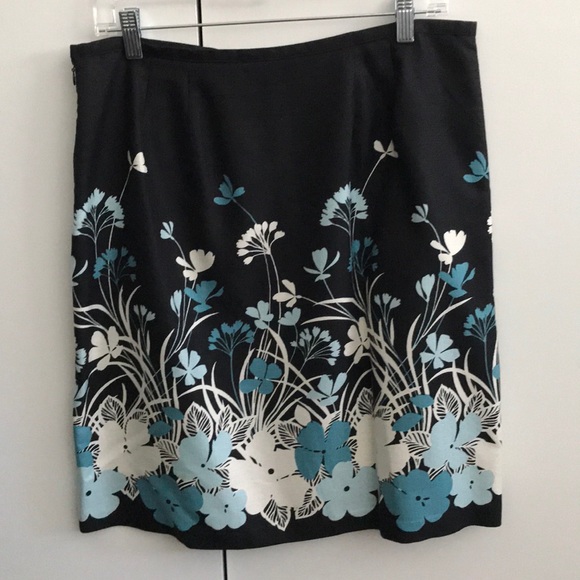 Spring skirt from Loft, Size 10 - Picture 5 of 5